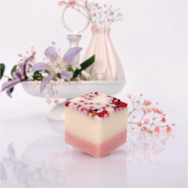 Badefee Badewürfel Rhabarber-Erdbeere